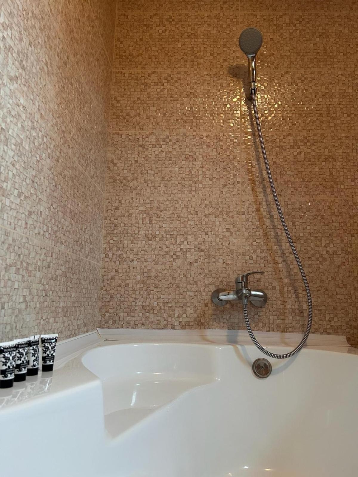 Appartement Colț de rai à Resita Extérieur photo