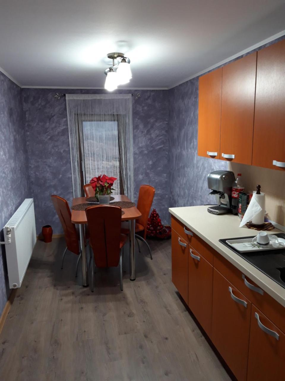 Appartement Colț de rai à Resita Extérieur photo