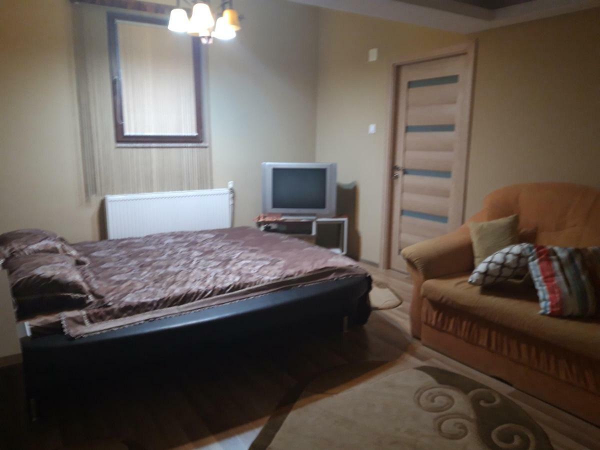 Appartement Colț de rai à Resita Extérieur photo